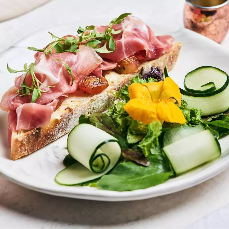 Tostadas Jamon Serrano
