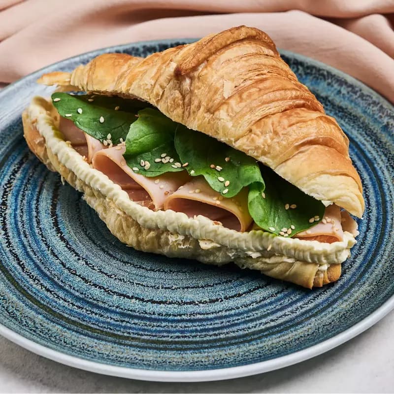 Croissant Mediterraneo